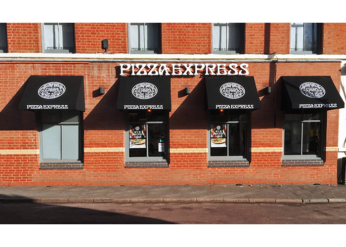 Multiple RIB Wedge® Canopy for Pizza Express in Leicester